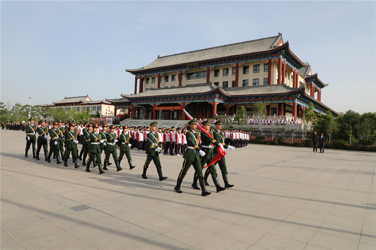 国旗护卫队升旗仪式.jpg 国旗护卫队升旗仪式.jpg