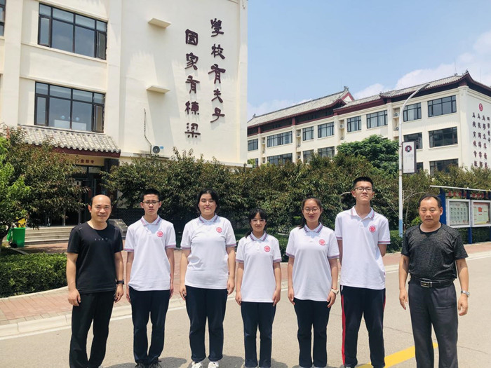 图片3.jpg 图片3.jpg