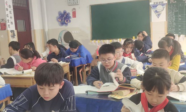 微信图片_20230403101452_副本_副本.jpg 微信图片_20230403101452_副本_副本.jpg